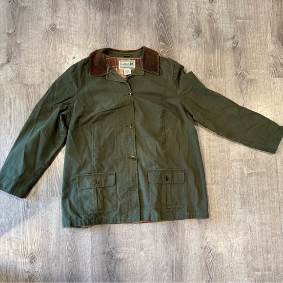 L.L. Bean Olive Jacket with Plaid Lining - Picture 1 of 8